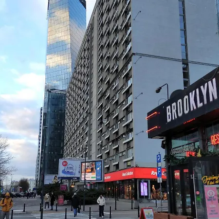 아파트 Rondo Onz 바르샤바