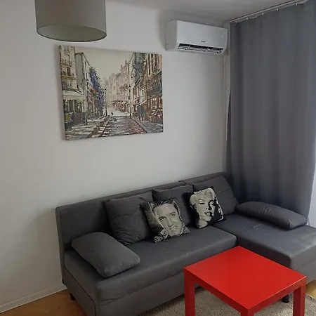 Rondo Onz Appartamento Varsavia