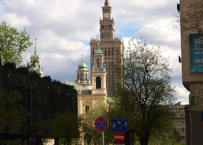 Rondo Onz شقة وارسو